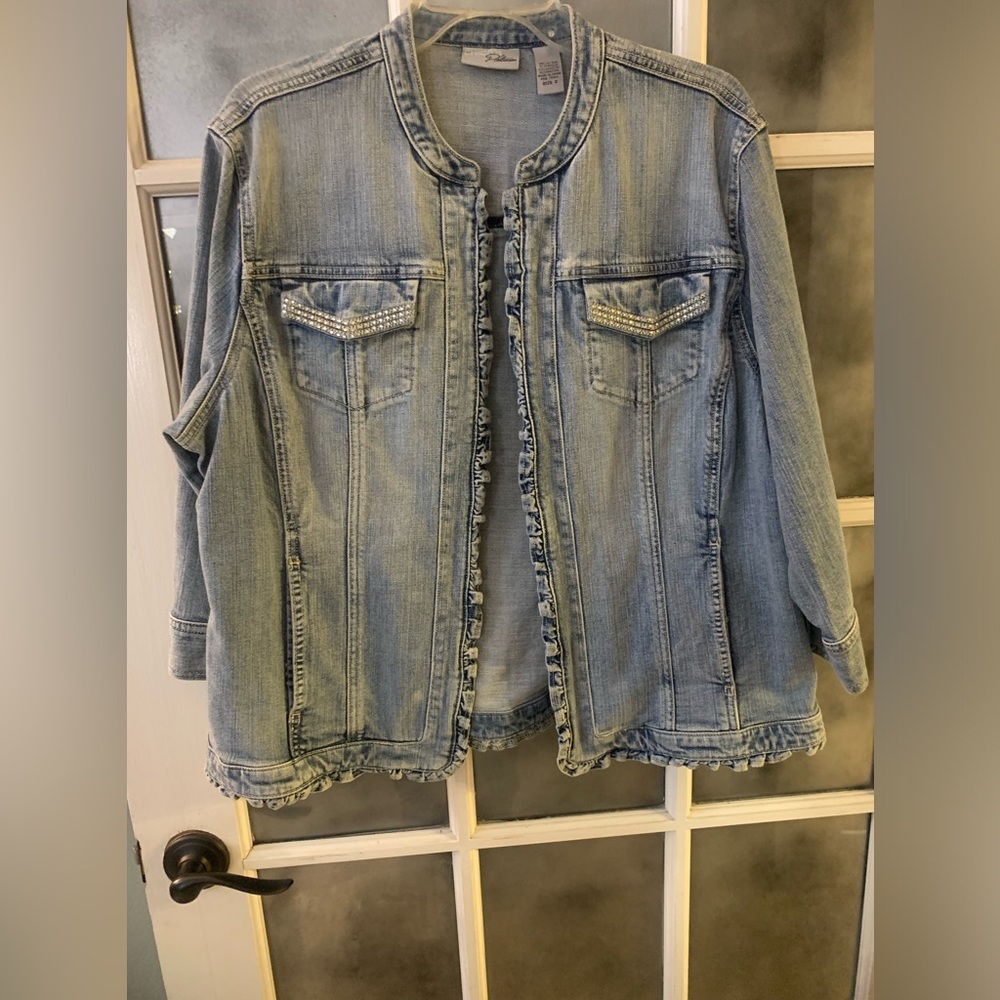 Chico’s platinum jean jacket